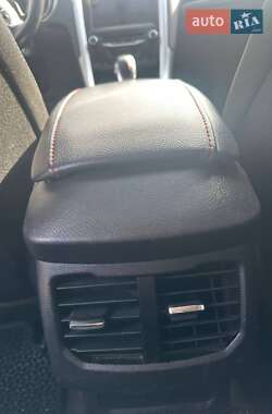 Седан Ford Fusion 2014 в 