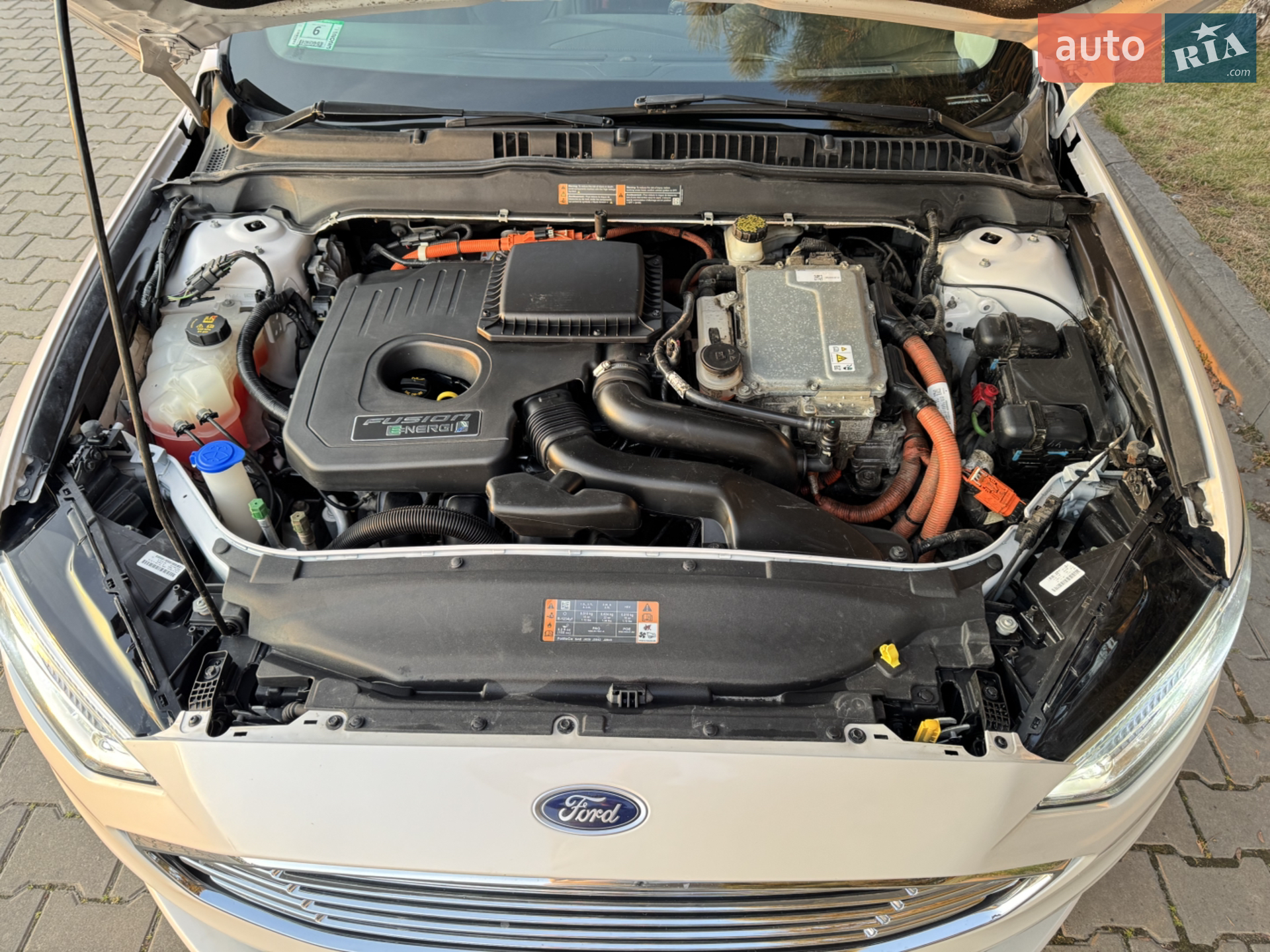2016 Ford Fusion - мініатюра 25