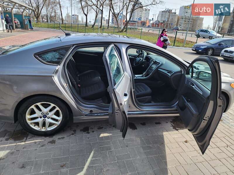 Седан Ford Fusion 2012 в Киеве