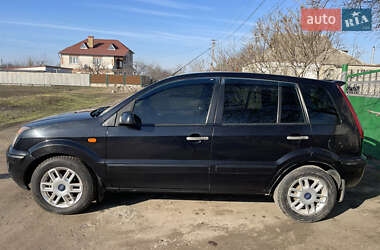 Хетчбек Ford Fusion 2008 в 