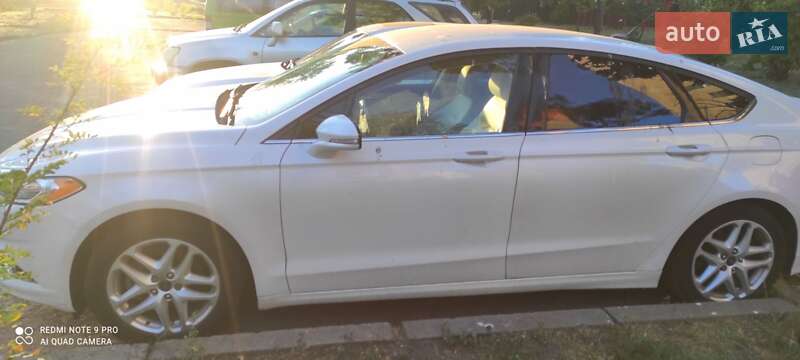Седан Ford Fusion 2014 в Боярке
