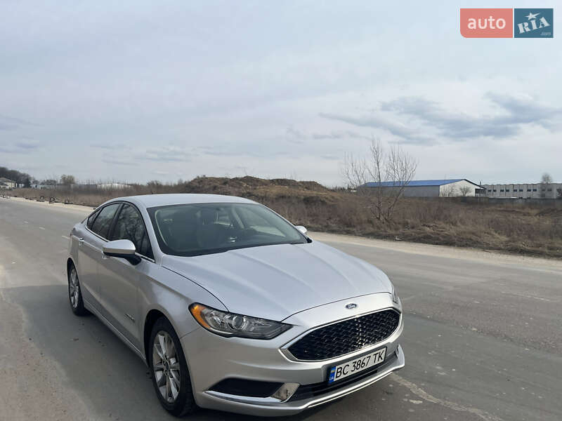 Седан Ford Fusion 2017 в Львове