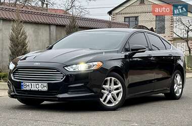 Седан Ford Fusion 2015 в Одесі