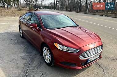 Седан Ford Fusion 2014 в 