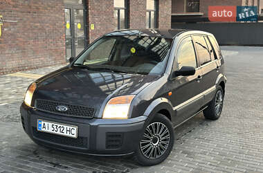 Хэтчбек Ford Fusion 2006 в Полтаве