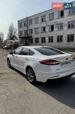 Седан Ford Fusion 2019 в Запорожье