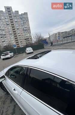 Седан Ford Fusion 2013 в 