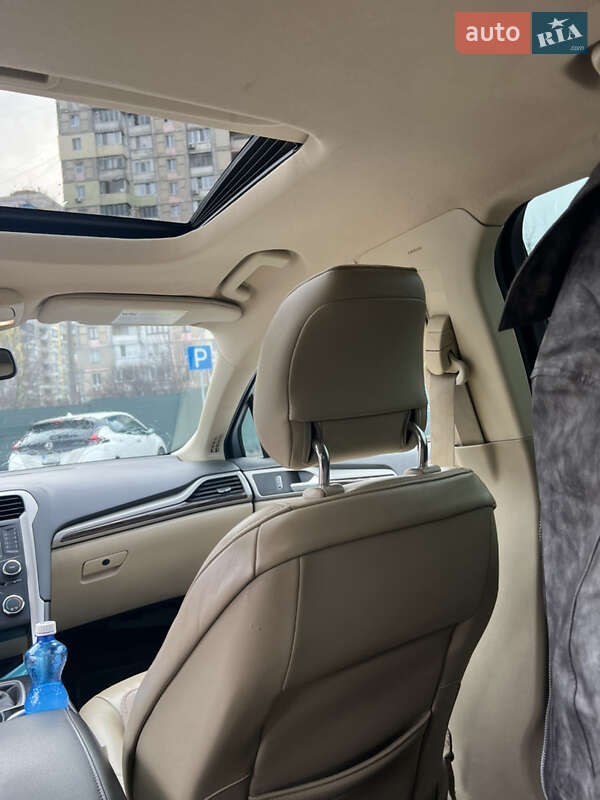 Седан Ford Fusion 2013 в Киеве
