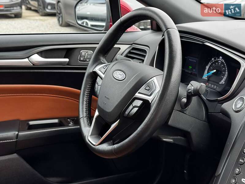 Седан Ford Fusion 2018 в Харькове