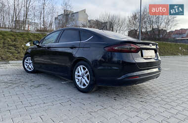 Седан Ford Fusion 2015 в Тернополе