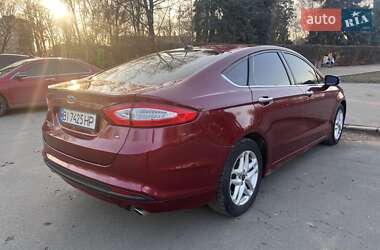 Седан Ford Fusion 2013 в 