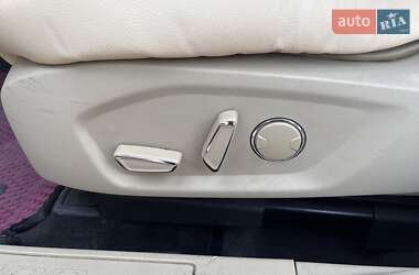Седан Ford Fusion 2013 в 