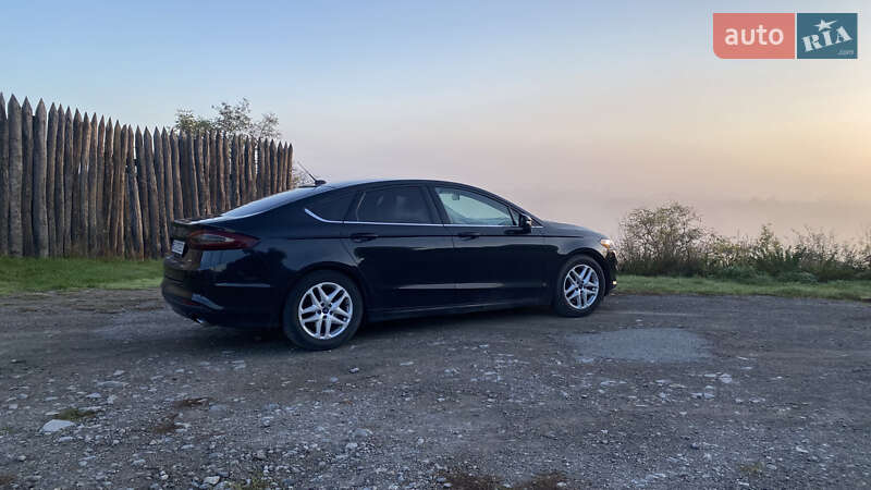 Седан Ford Fusion 2015 в Тернополе