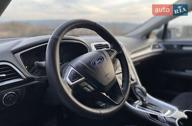 Седан Ford Fusion 2015 в Тернополе