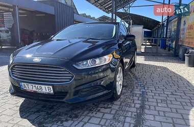 Седан Ford Fusion 2014 в 