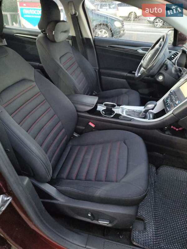 Седан Ford Fusion 2015 в Киеве