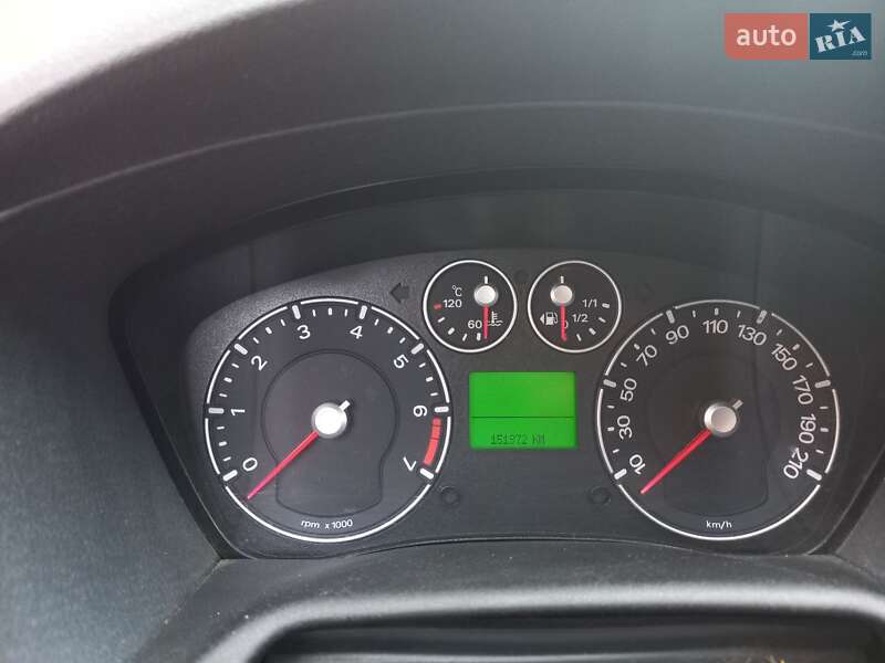 Хэтчбек Ford Fusion 2008 в Киеве