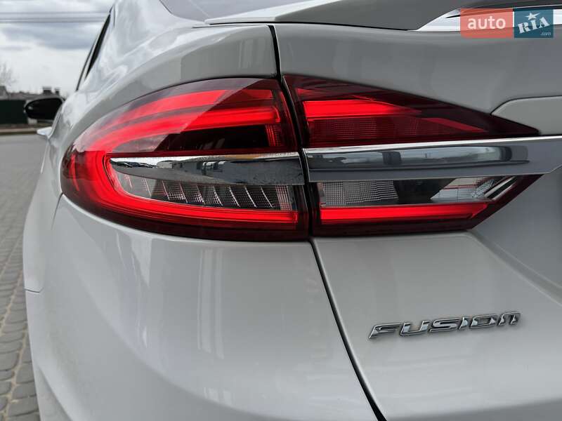 Седан Ford Fusion 2017 в Виннице