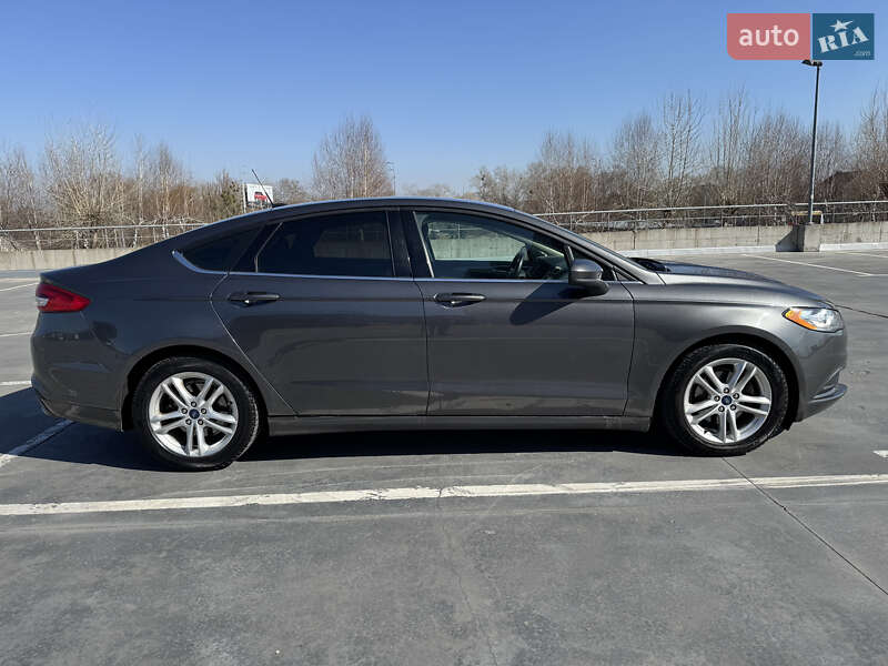 Седан Ford Fusion 2018 в Києві