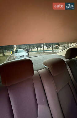 Седан Ford Fusion 2012 в 