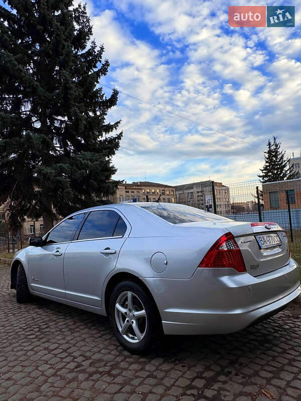 Седан Ford Fusion 2012 в Кропивницком