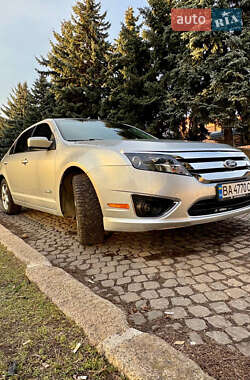 Седан Ford Fusion 2012 в 