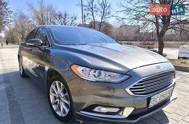 Седан Ford Fusion 2016 в 