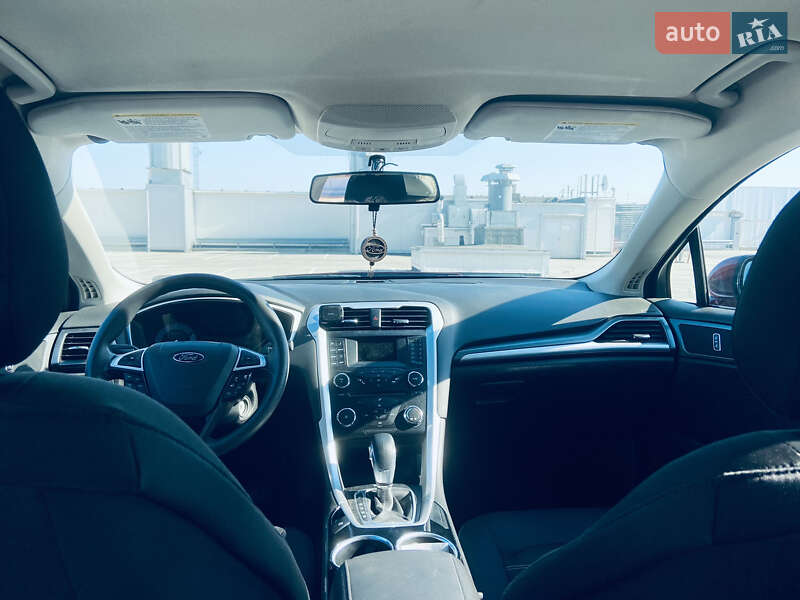 Седан Ford Fusion 2012 в Києві