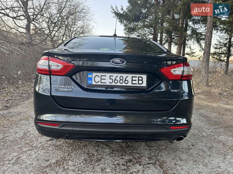 Седан Ford Fusion 2013 в Залещиках