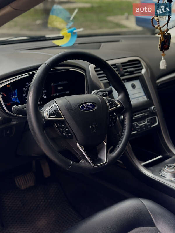 Седан Ford Fusion 2017 в Кропивницком фото 2 Седан Ford Fusion 2017 в Кропивницком