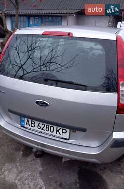 Хэтчбек Ford Fusion 2008 в 