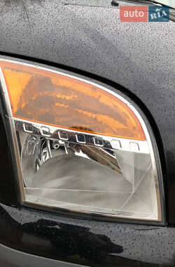 Хэтчбек Ford Fusion 2011 в 