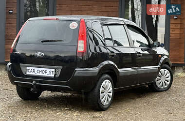 Хэтчбек Ford Fusion 2008 в 