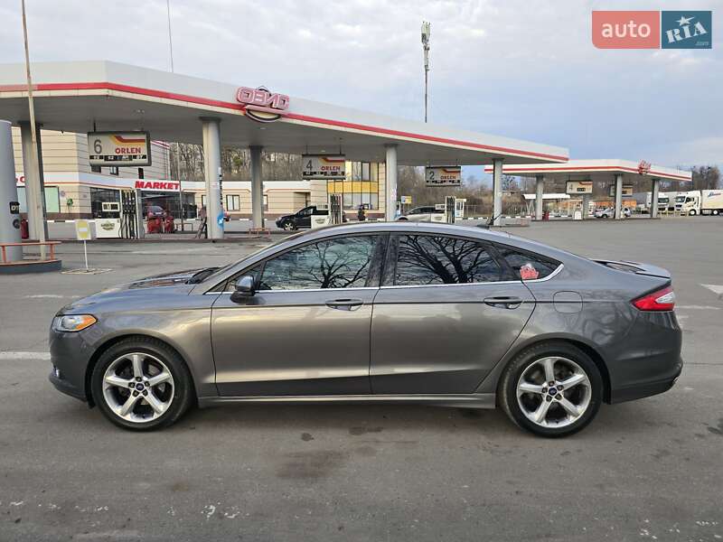 Седан Ford Fusion 2014 в Харькове