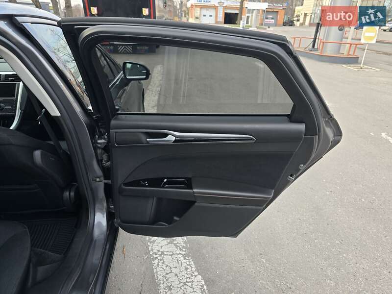 Седан Ford Fusion 2014 в Харькове