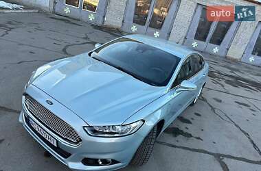 Седан Ford Fusion 2013 в 
