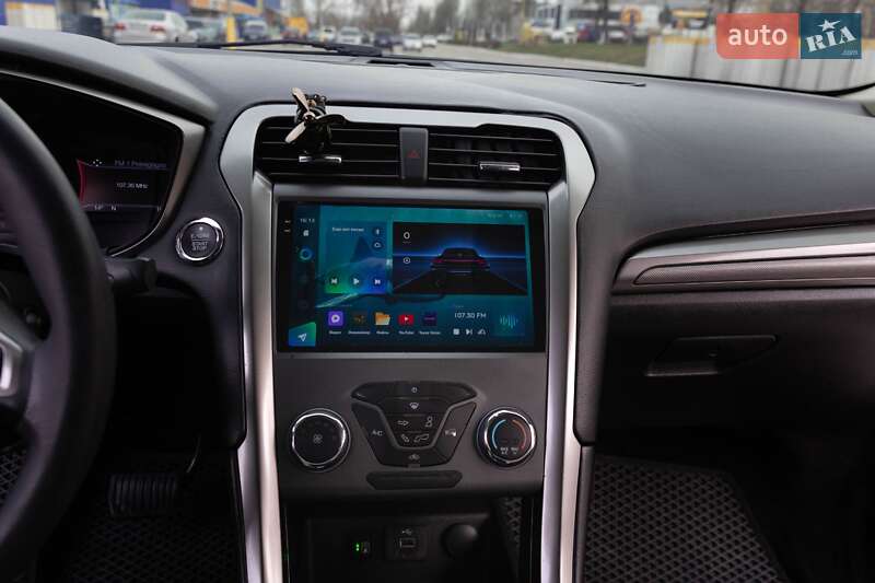 Седан Ford Fusion 2016 в Каменском