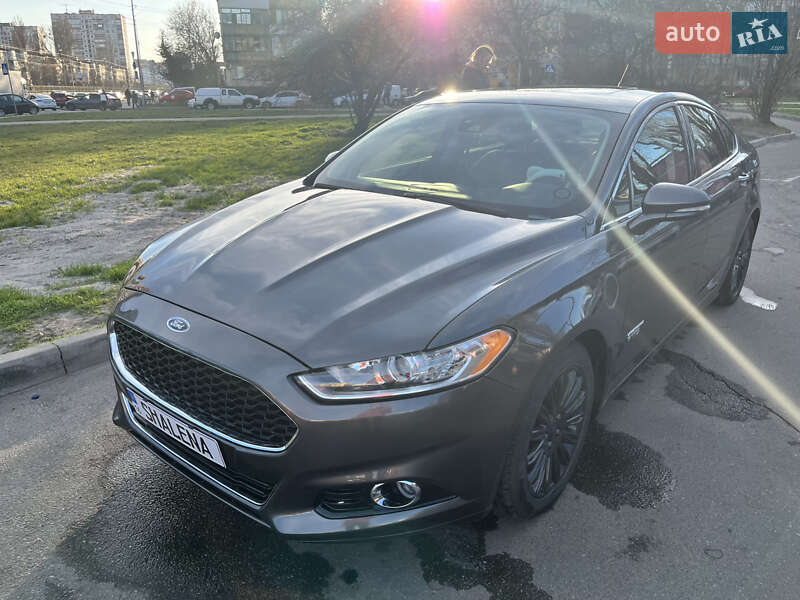 Ford Fusion 2015