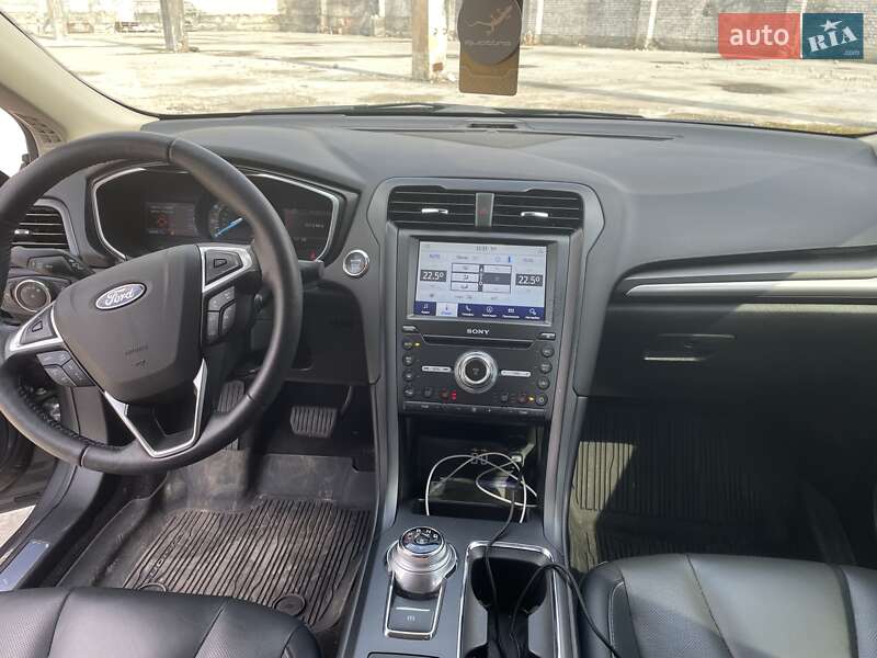 Седан Ford Fusion 2019 в Киеве