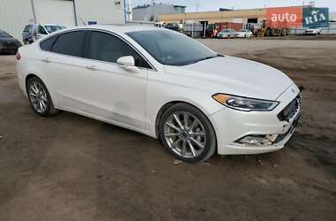 Седан Ford Fusion 2017 в 