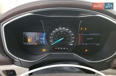 Седан Ford Fusion 2017 в 