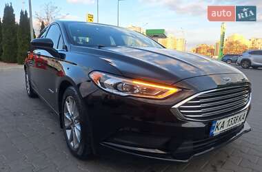 Седан Ford Fusion 2017 в 