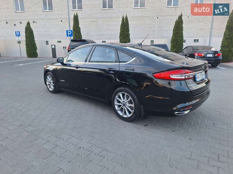 Седан Ford Fusion 2017 в Києві
