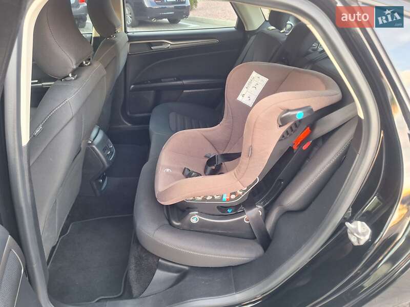 Седан Ford Fusion 2017 в Києві