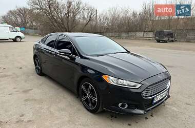 Седан Ford Fusion 2014 в 