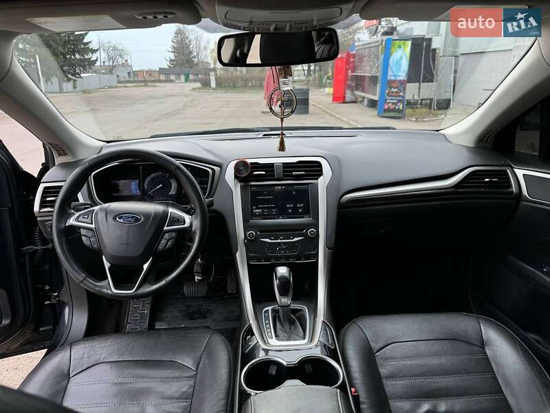 Седан Ford Fusion 2014 в Рівному