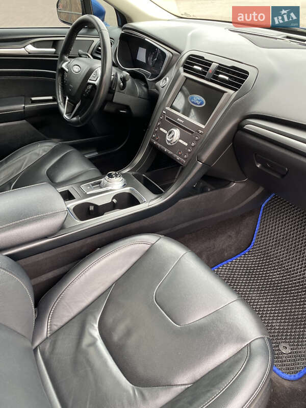 Седан Ford Fusion 2016 в Кривом Роге