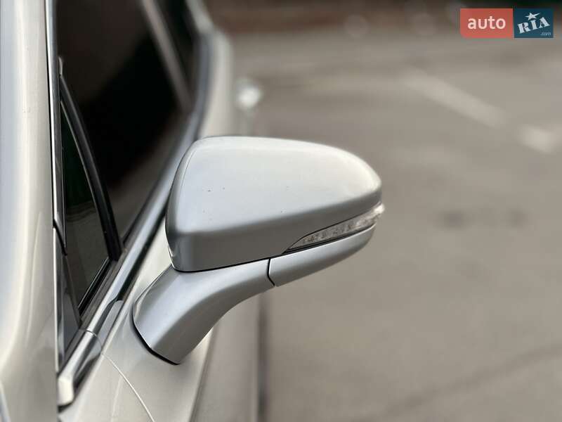Седан Ford Fusion 2016 в Вінниці