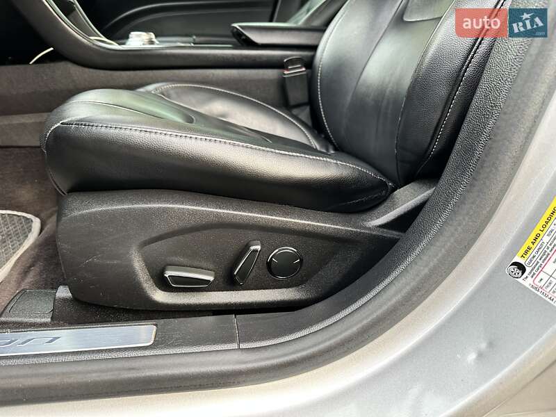 Седан Ford Fusion 2016 в Вінниці