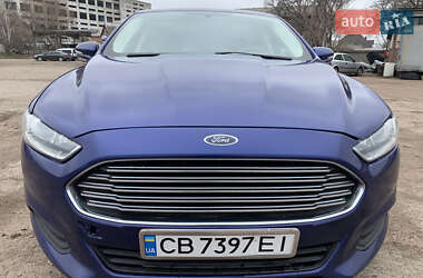 Седан Ford Fusion 2013 в 